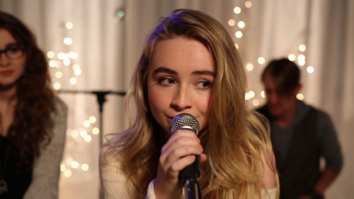 Sabrina_Carpenter_Home_for_the_Holidays_Disney_Playlist_Christmas_Sessions_20145B12-19-525D.PNG
