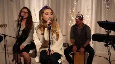 Sabrina_Carpenter_Home_for_the_Holidays_Disney_Playlist_Christmas_Sessions_20145B12-20-035D.PNG