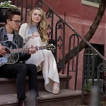 Sabrina_Carpenter_-_Eyes_Wide_Open_28NYC_Acoustic29_-_YouTube_281080p29_mp40105.jpg