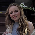 Sabrina_Carpenter_-_Eyes_Wide_Open_28NYC_Acoustic29_-_YouTube_281080p29_mp40156.jpg