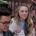 Sabrina_Carpenter_-_Eyes_Wide_Open_28NYC_Acoustic29_-_YouTube_281080p29_mp40182.jpg