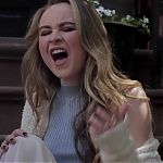 Sabrina_Carpenter_-_Eyes_Wide_Open_28NYC_Acoustic29_-_YouTube_281080p29_mp40199.jpg