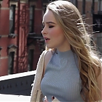 Sabrina_Carpenter_-_Right_Now_28NYC_Acoustic29_-_YouTube_281080p29_mp40123.jpg