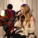 Sabrina_Carpenter_Home_for_the_Holidays_Disney_Playlist_Christmas_Sessions_20145B12-20-025D.PNG