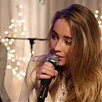 Sabrina_Carpenter_Home_for_the_Holidays_Disney_Playlist_Christmas_Sessions_20145B12-20-235D.PNG
