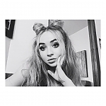 Sabrina_Cayla_Meets_Instagram_1080_018.jpg