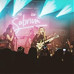 Sabrina_Meets_Instagram_1080p_WEB-DL_DD5_1_H264-TVSmash_mkv1126.jpg