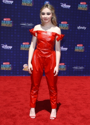 29042017_Sabrina_Carpenter_RDMAs_TIGU_002.jpg