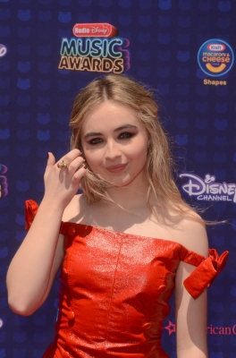 29042017_Sabrina_Carpenter_RDMAs_TIGU_012.jpg