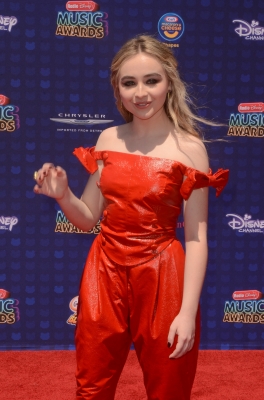 29042017_Sabrina_Carpenter_RDMAs_TIGU_013.jpg