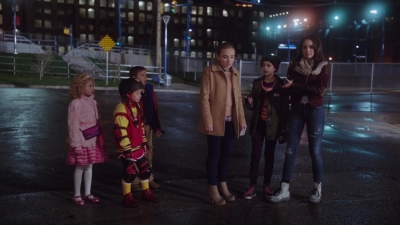 Adventures_in_Babysitting_2016_1080p_WEBRip_AAC_2_0_x264-SRS_mkv1639.jpg