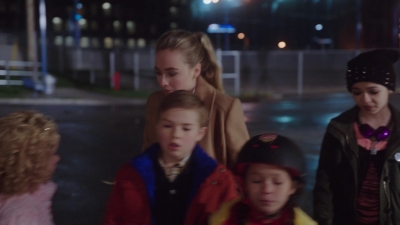 Adventures_in_Babysitting_2016_1080p_WEBRip_AAC_2_0_x264-SRS_mkv1657.jpg