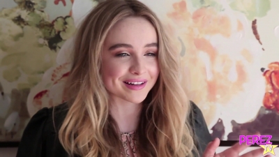 EXCLUSIVE21_Girl_Meets_World_s_Sabrina_Carpenter_Talks_Fab_Fashion2C_Beauty_Faves2C___Her_Music21_281080p29_mp40413.jpg