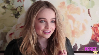 EXCLUSIVE21_Girl_Meets_World_s_Sabrina_Carpenter_Talks_Fab_Fashion2C_Beauty_Faves2C___Her_Music21_281080p29_mp40418.jpg