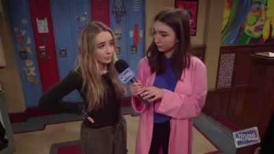 GIRL_MEETS_WORLD_High_School_Set_Tour_mp40073.jpg