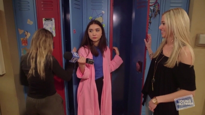 GIRL_MEETS_WORLD_High_School_Set_Tour_mp40198.jpg