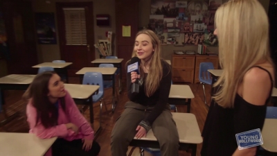 GIRL_MEETS_WORLD_High_School_Set_Tour_mp40347.jpg