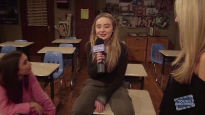 GIRL_MEETS_WORLD_High_School_Set_Tour_mp40348.jpg