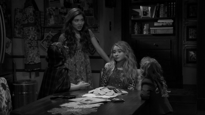 Girl_Meets_World_S02E11_Girl_Meets_Fish_1080p_WEBRip_AAC_2_0_CC-Tulio_mp40521.jpg