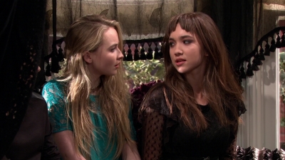 Girl_Meets_World_S02E12_Girl_Meets_Yearbook_1080p_WEB-DL_DD5_1_H_264-TVSmash_mkv0557.jpg