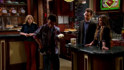 Girl_Meets_World_S02E17_Girl_Meets_Rileytown_1080p_WEB_DL_DD5_1_H_264_TVSmash_mkv0345.jpg