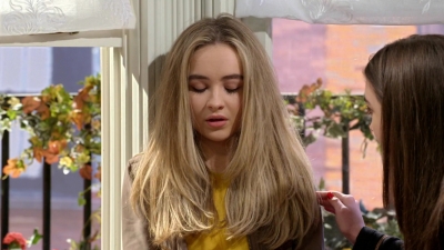 Girl_Meets_World_S03E05_Girl_Meets_Triangle_1080p_WEB-DL_DD5_1_H_264-TVSmash_mkv0475.jpg