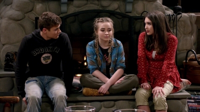 Girl_Meets_World_S03E08_Girl_Meets_Ski_Lodge_Part_1_1080p_WEB-DL_DD5_1_H_264-TVSmash_mkv1151.jpg