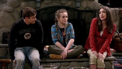 Girl_Meets_World_S03E08_Girl_Meets_Ski_Lodge_Part_1_1080p_WEB-DL_DD5_1_H_264-TVSmash_mkv1152.jpg