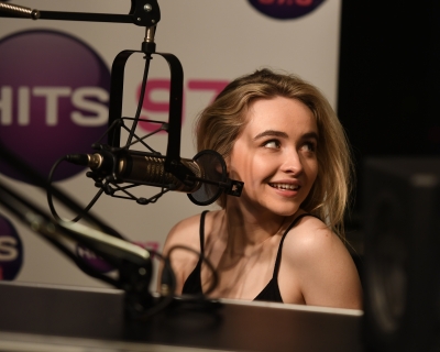 Sabrina-Carpenter-023~0.jpg