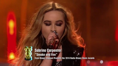 Sabrina_Carpenter_-Smoke_and_Fire-_at_the_2016_RDMA_-_Radio_Disney_Music_Awards_-_Radio_Disney_mp40110.jpg