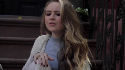 Sabrina_Carpenter_-_Eyes_Wide_Open_28NYC_Acoustic29_-_YouTube_281080p29_mp40021.jpg