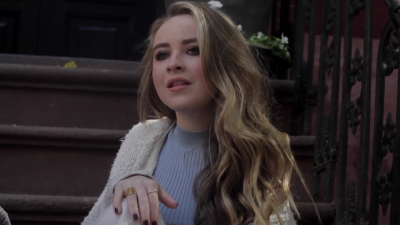 Sabrina_Carpenter_-_Eyes_Wide_Open_28NYC_Acoustic29_-_YouTube_281080p29_mp40022.jpg