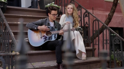 Sabrina_Carpenter_-_Eyes_Wide_Open_28NYC_Acoustic29_-_YouTube_281080p29_mp40057.jpg