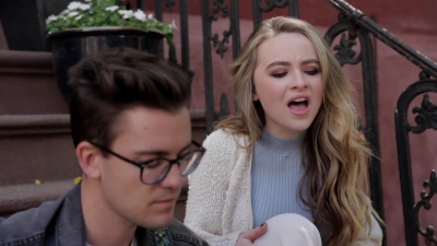 Sabrina_Carpenter_-_Eyes_Wide_Open_28NYC_Acoustic29_-_YouTube_281080p29_mp40070.jpg