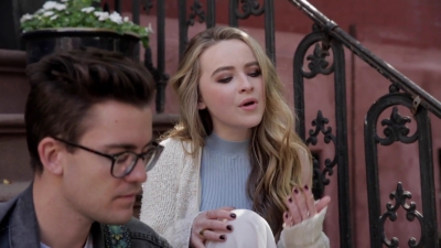 Sabrina_Carpenter_-_Eyes_Wide_Open_28NYC_Acoustic29_-_YouTube_281080p29_mp40075.jpg