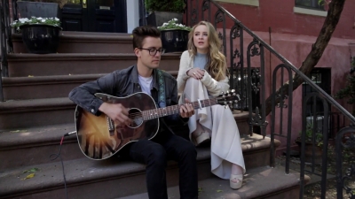 Sabrina_Carpenter_-_Eyes_Wide_Open_28NYC_Acoustic29_-_YouTube_281080p29_mp40110.jpg