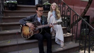Sabrina_Carpenter_-_Eyes_Wide_Open_28NYC_Acoustic29_-_YouTube_281080p29_mp40135.jpg