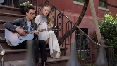 Sabrina_Carpenter_-_Eyes_Wide_Open_28NYC_Acoustic29_-_YouTube_281080p29_mp40204.jpg