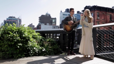 Sabrina_Carpenter_-_Right_Now_28NYC_Acoustic29_-_YouTube_281080p29_mp40179.jpg