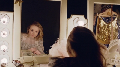 Sabrina_Carpenter_-_Smoke_and_Fire_28Official_Video29_mp43445.jpg