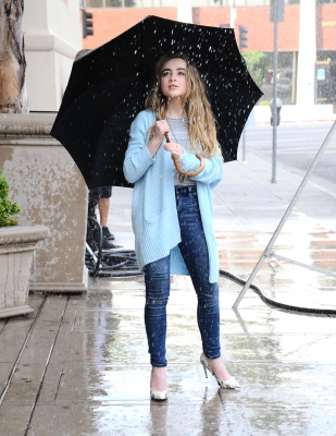 Sabrina_Carpenter_278.jpg