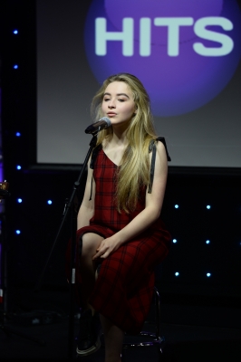 Sabrina_Carpenter_281129.jpg