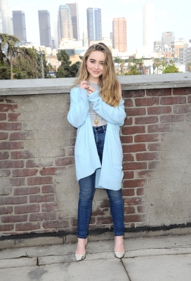 Sabrina_Carpenter_303.jpg