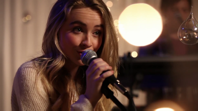 Sabrina_Carpenter_Home_for_the_Holidays_Disney_Playlist_Christmas_Sessions_20145B12-20-145D.PNG
