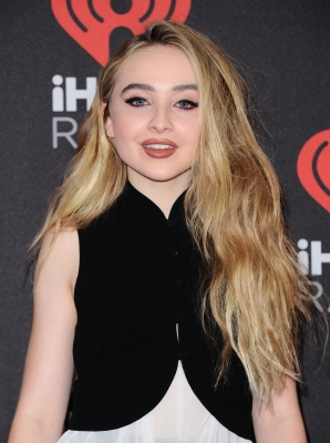 Sabrina_Carpenter__3_.JPG