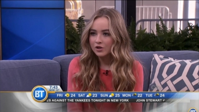 Sabrina_Carpenter_chats_about_her_debut_album_27Eyes_Wide_Open27_on_Breakfast_Television_Toronto_-_YouTube_281080p29_mp40105.jpg