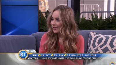 Sabrina_Carpenter_chats_about_her_debut_album_27Eyes_Wide_Open27_on_Breakfast_Television_Toronto_-_YouTube_281080p29_mp40145.jpg
