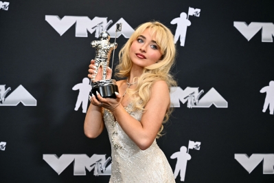 VMA2024backstage-017.jpg