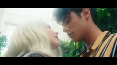 almostlove_video_cap_2830529.jpg