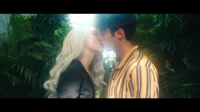 almostlove_video_cap_2830829.jpg